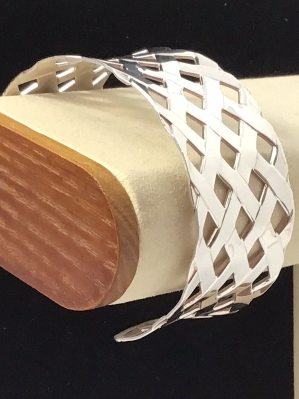 Sterling Silver Cuff Bracelet Lattice Design Vintage 29 Grams 7”